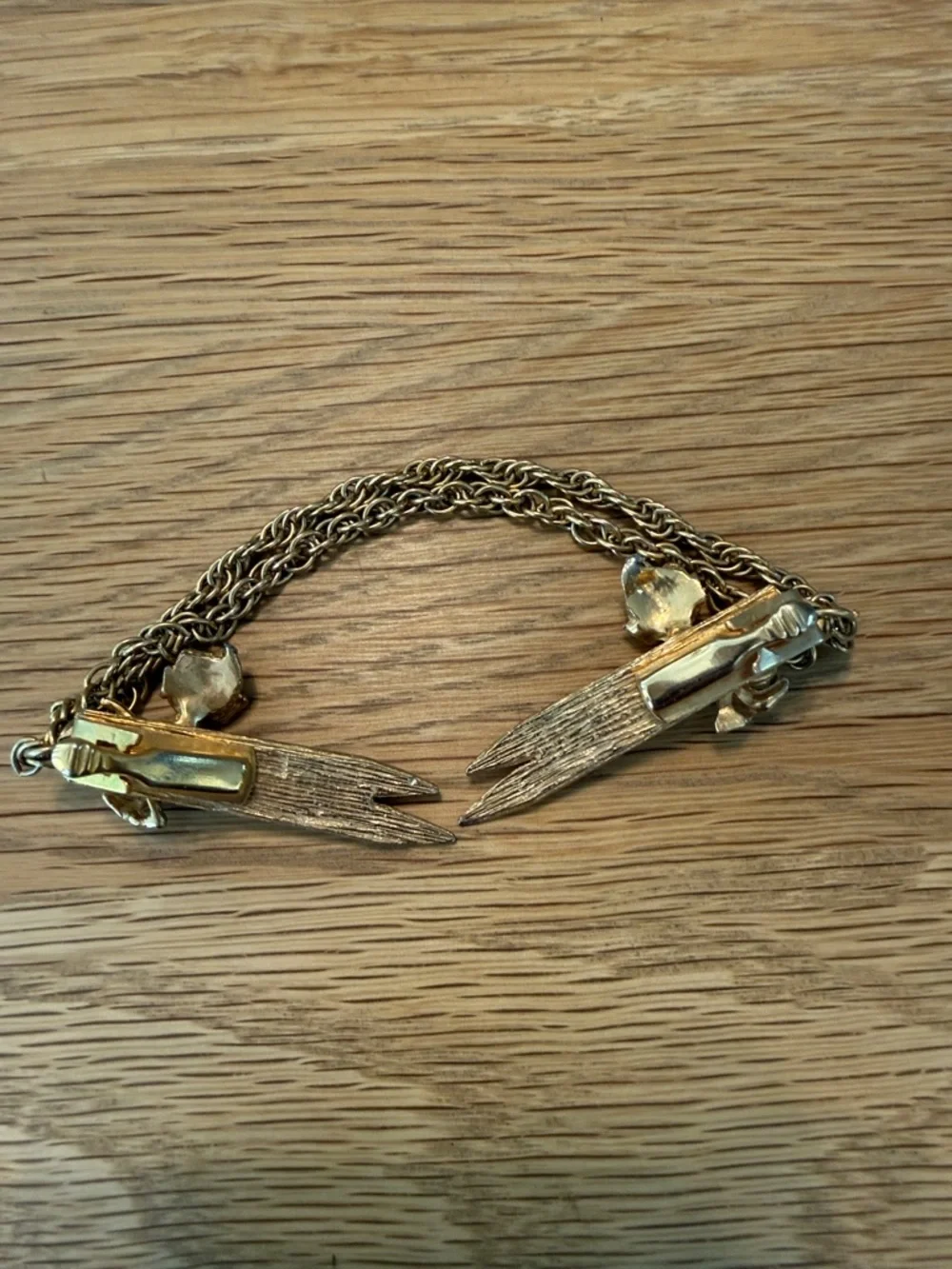 VTG Sweater Guard Gold-Tone Double Rope Chain w/ Real Pearl Accents & Elves